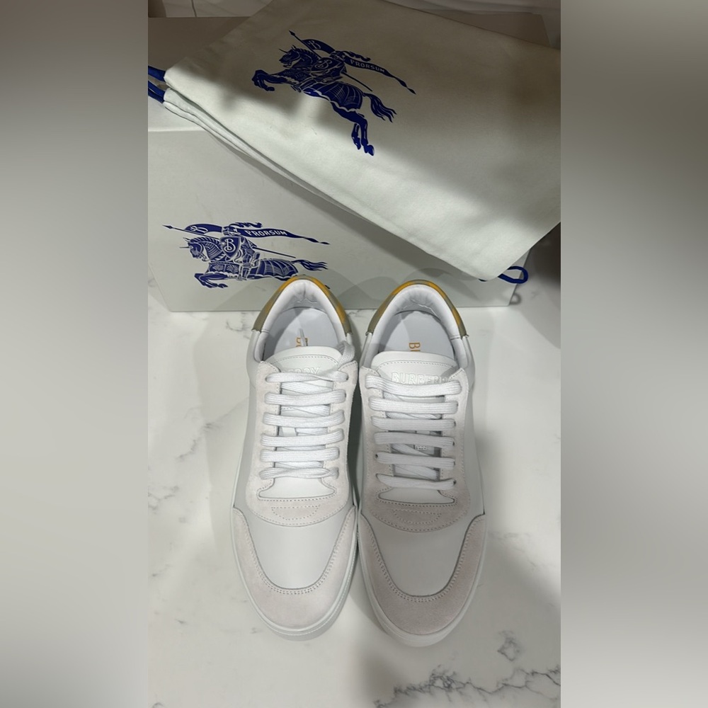 Burberry checkered sneakers - Picture 2 of 5